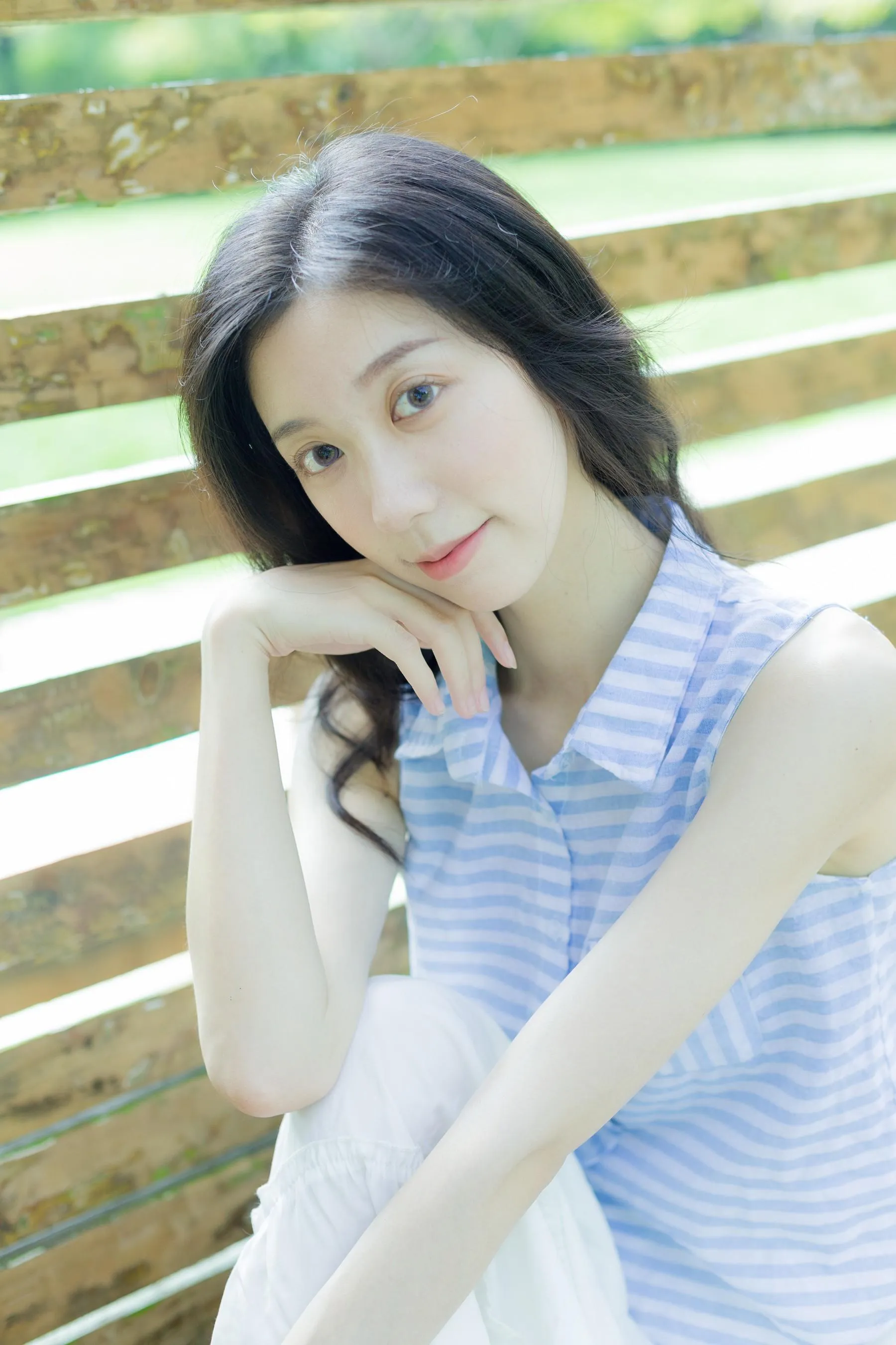 [YITUYU艺图语]2022.09.23 在你的身边 饲猫少女- [36P]插图4
